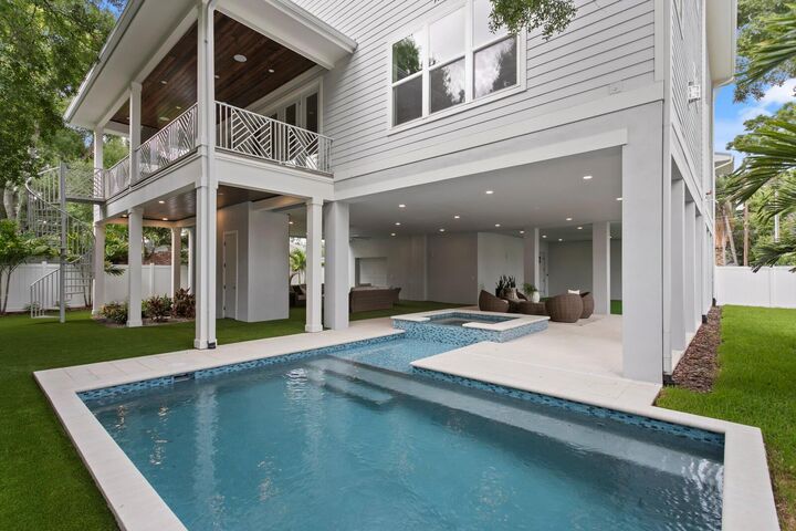 Property Photo: 2312 S Occident Street FL 33629