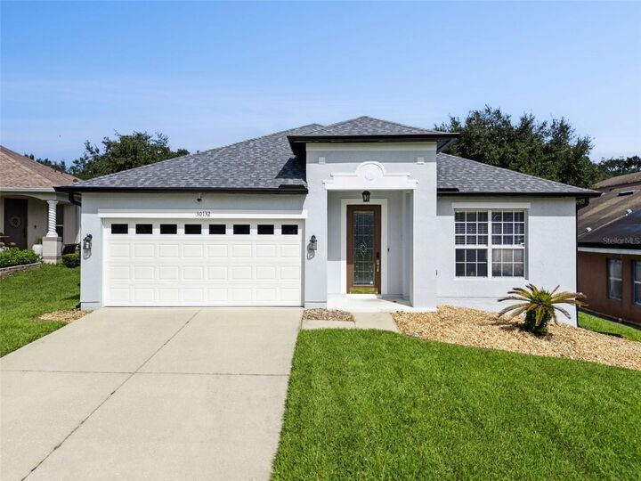 Property Photo:  30132 Sandbunker Lane  FL 32776 