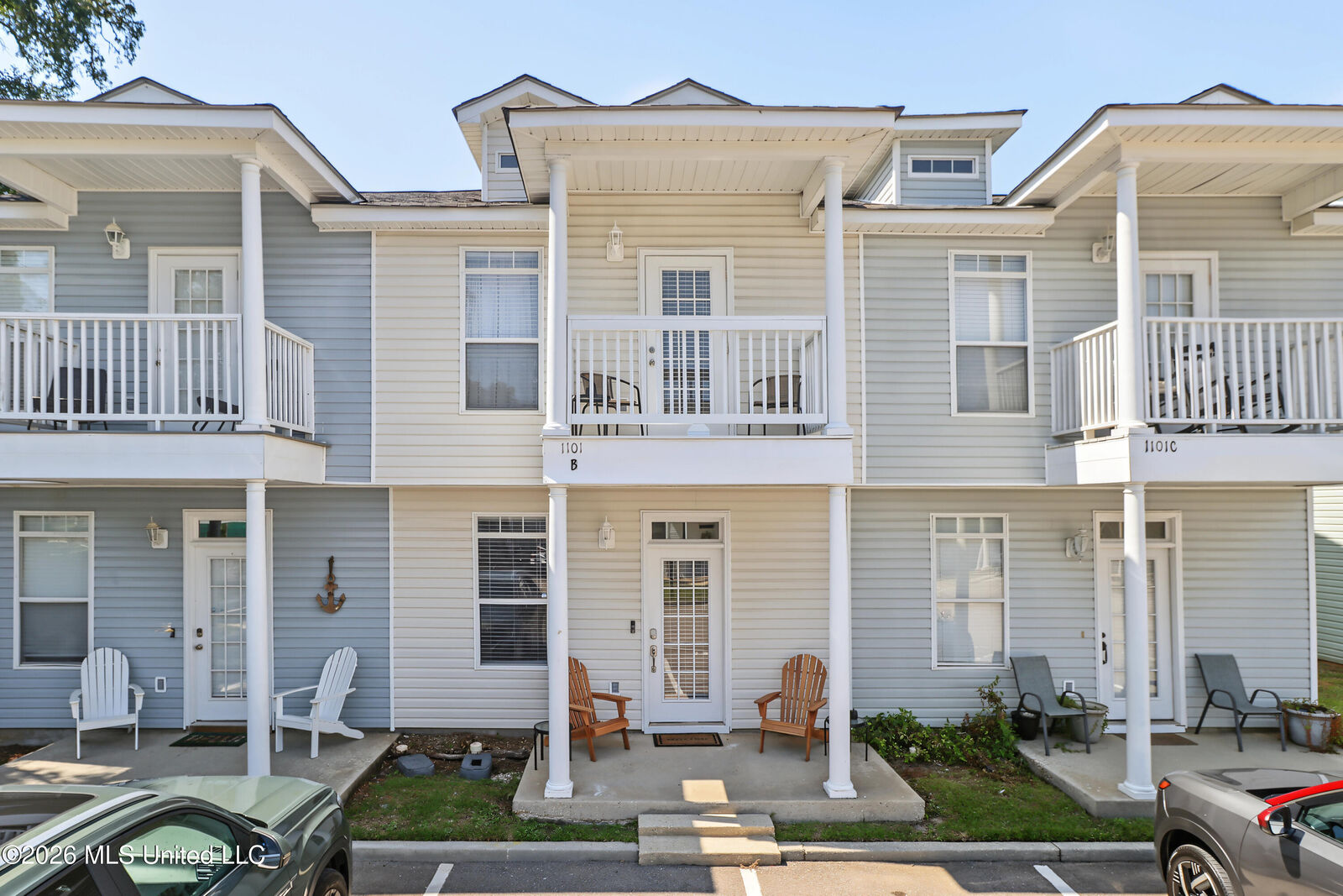 Property Photo:  1101 Century Oaks Drive  MS 39507 