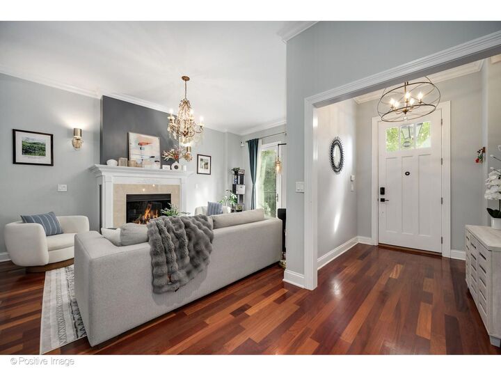 Property Photo:  1644 N Campbell Avenue  IL 60647 