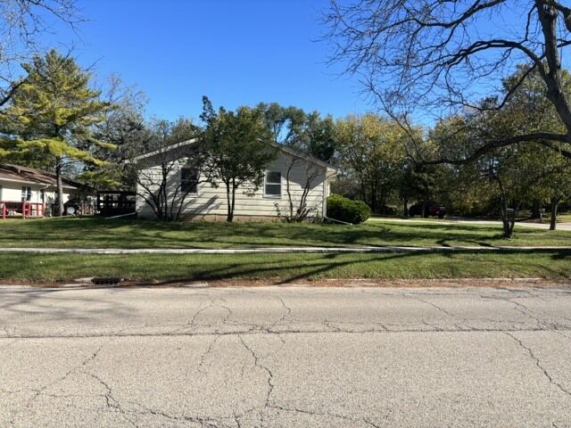 Property Photo:  760 W Forest Street A  IL 60152 