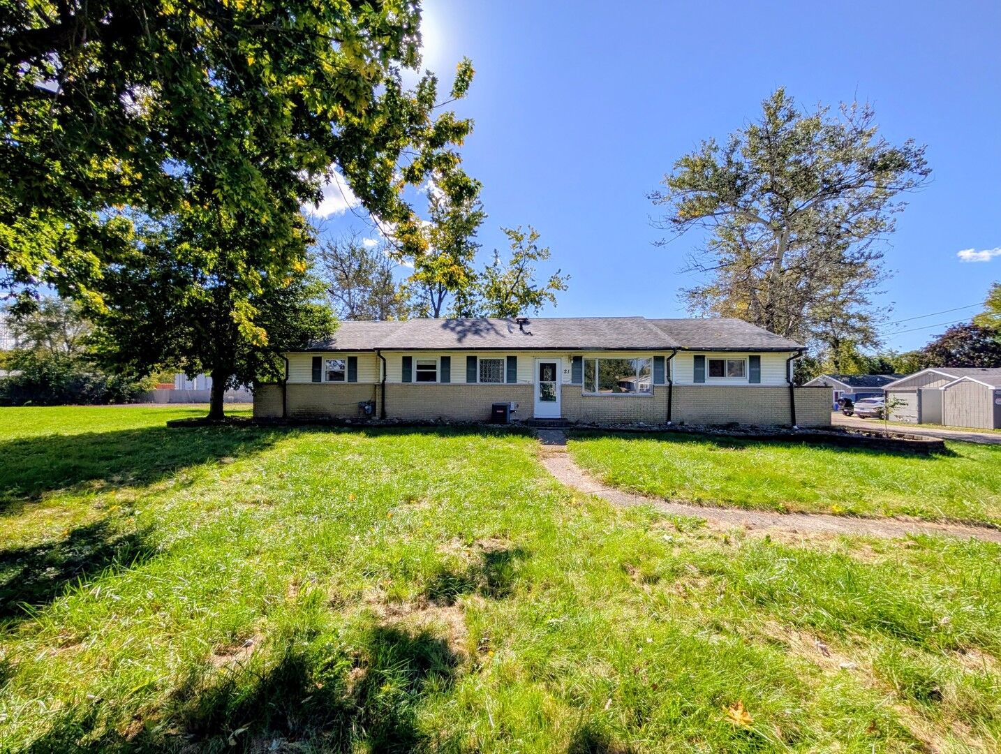 Property Photo:  21 E Romeo Road A  IL 60446 