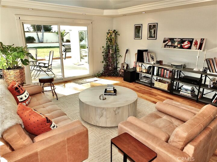 Property Photo:  1417 Vuelta Grande  CA 90815 