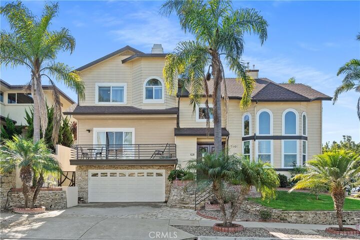 Property Photo:  7901 Berger Avenue  CA 90293 