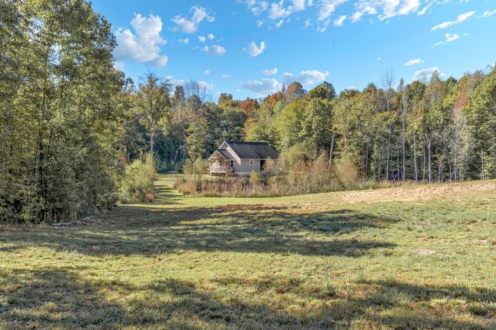 Property Photo:  544 County Road 105  TN 37303 