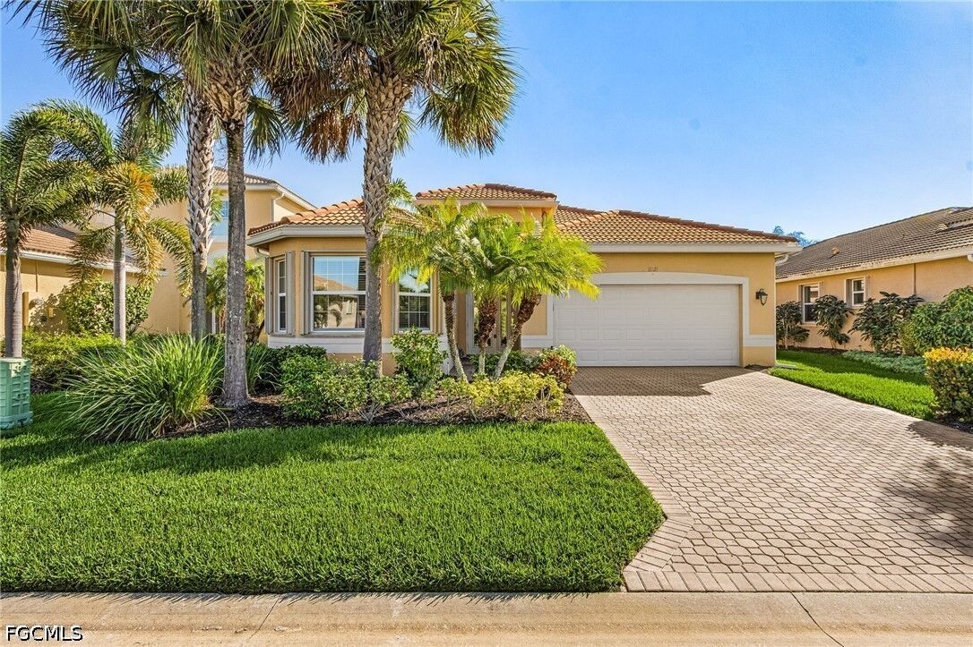 Property Photo: 11221 Sparkleberry Drive FL 33913