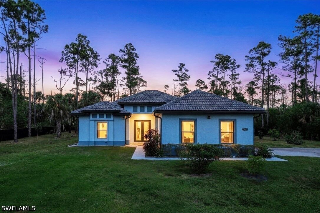 Property Photo: 141 20th Avenue NW FL 34120