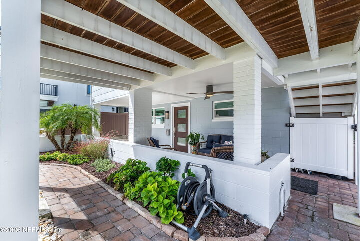 Property Photo:  1242 Beach Avenue  FL 32233 