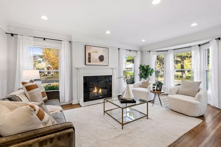 Property Photo: 2601 Inglewood Avenue S MN 55416