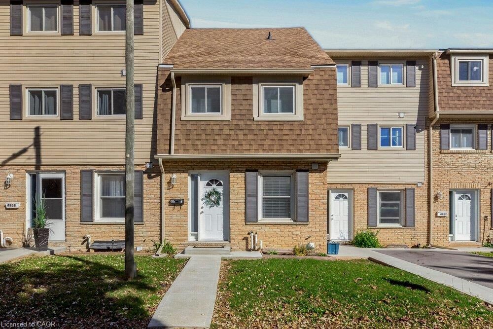 Property Photo:  496 Grey Street C  ON N3S 7L4 