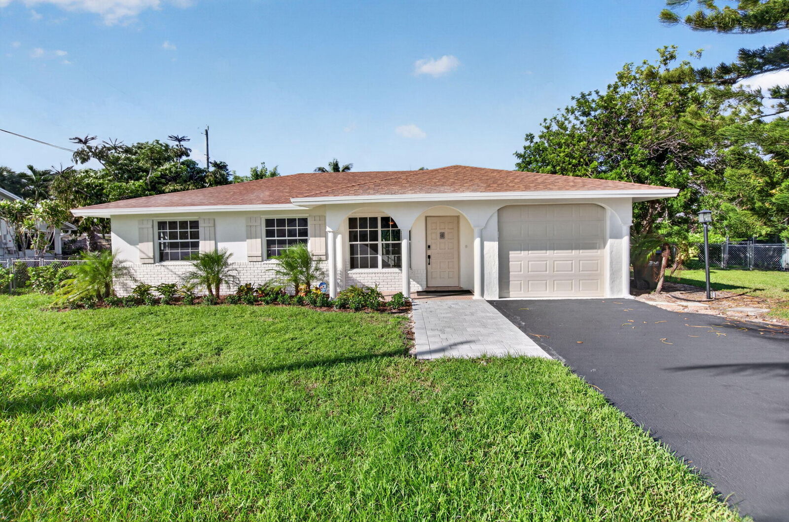 Property Photo: 632 Jaeger Drive FL 33444