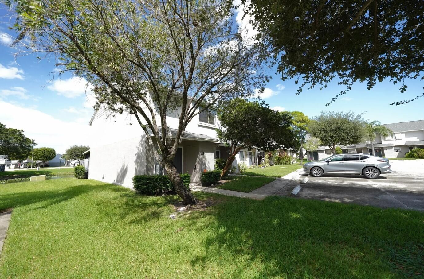 Property Photo:  4306 Inlet Circle  FL 33463 