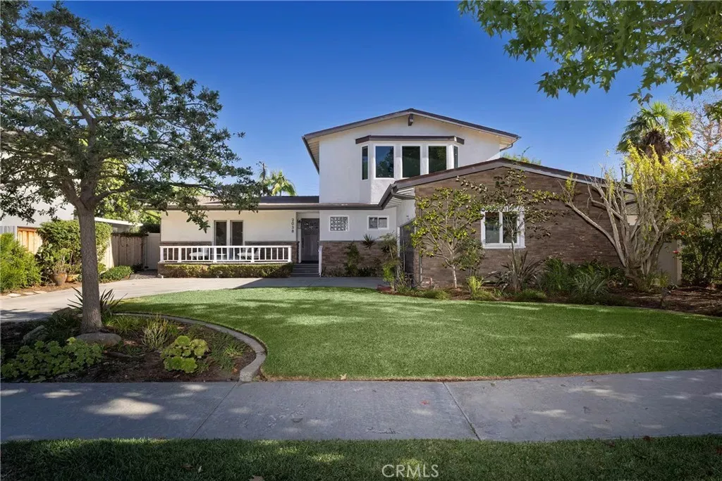 Property Photo:  2038 Aliso Avenue  CA 92627 