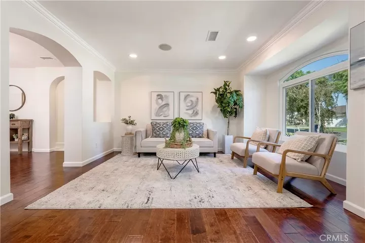 Property Photo:  2019 Charlemagne Avenue  CA 90815 