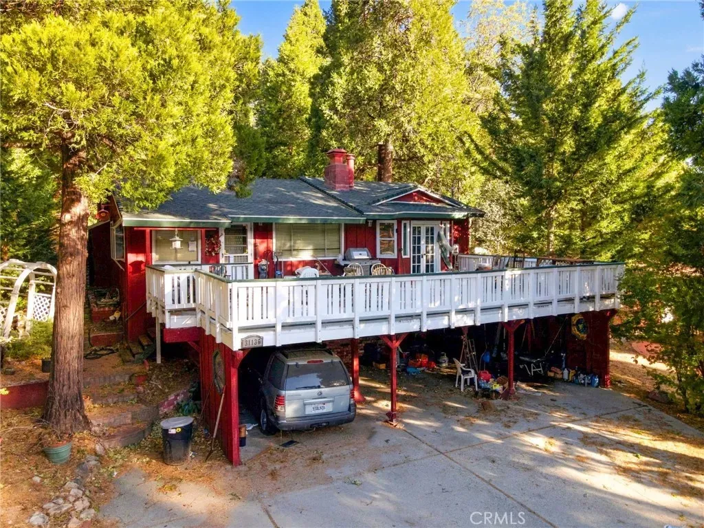 Property Photo:  31136 Mountain Oak Drive  CA 92382 