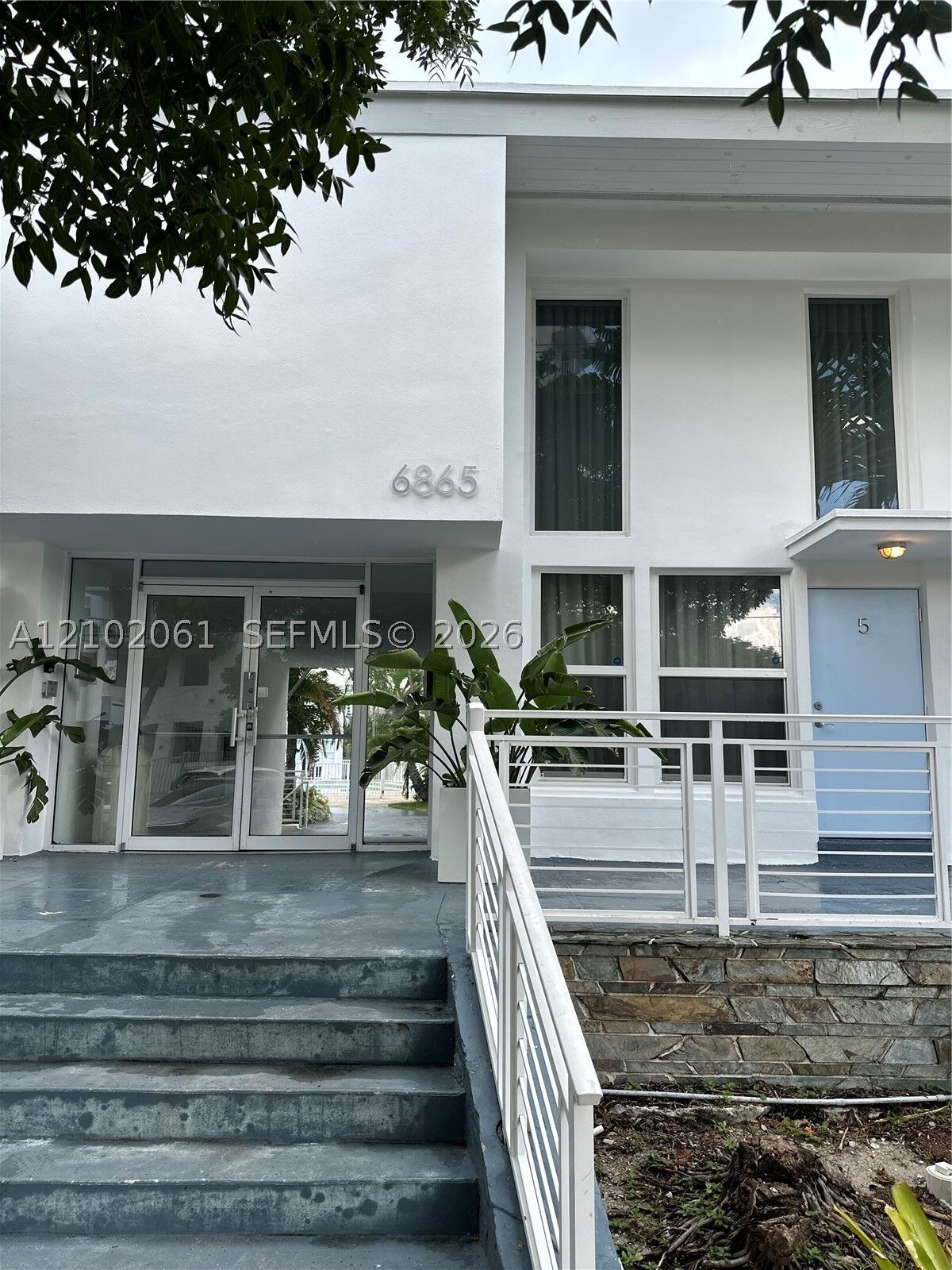 Property Photo: