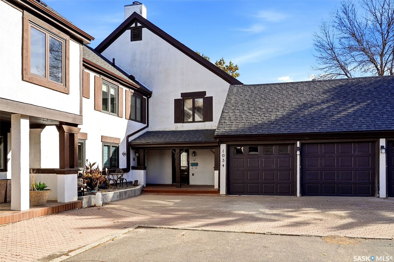 Property Photo:  1034 Gryphons Walk  SK S4S 6X1 