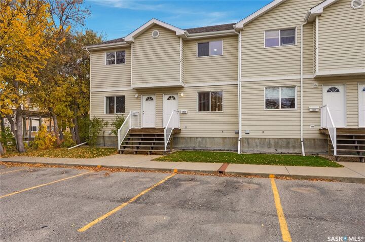 Property Photo:  1692 Alexandra Street  SK S4T 4P1 