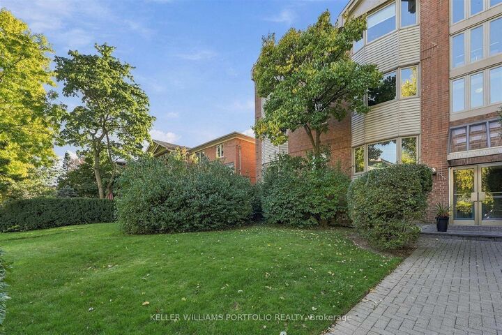 Property Photo:  60 Kippendavie Avenue 204  ON M4L 3R5 