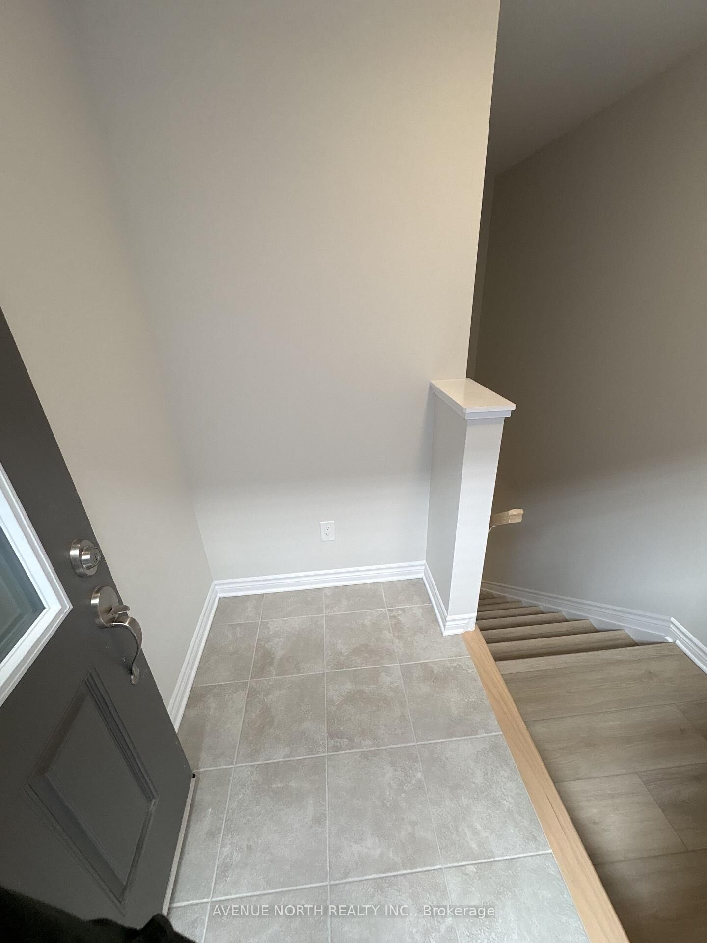 Property Photo:  637B Paakanaak Avenue  ON K0A 2P0 