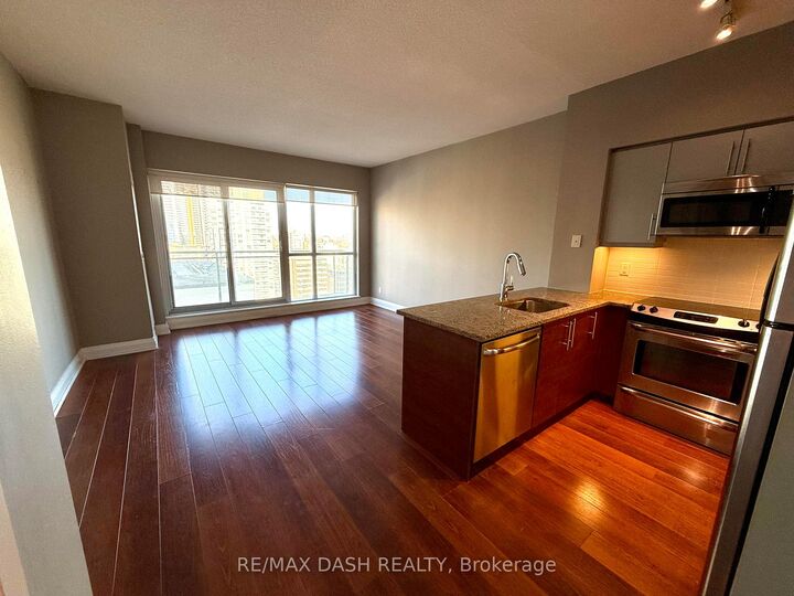 Property Photo:  83 Redpath Avenue 1401  ON M4S 2J9 