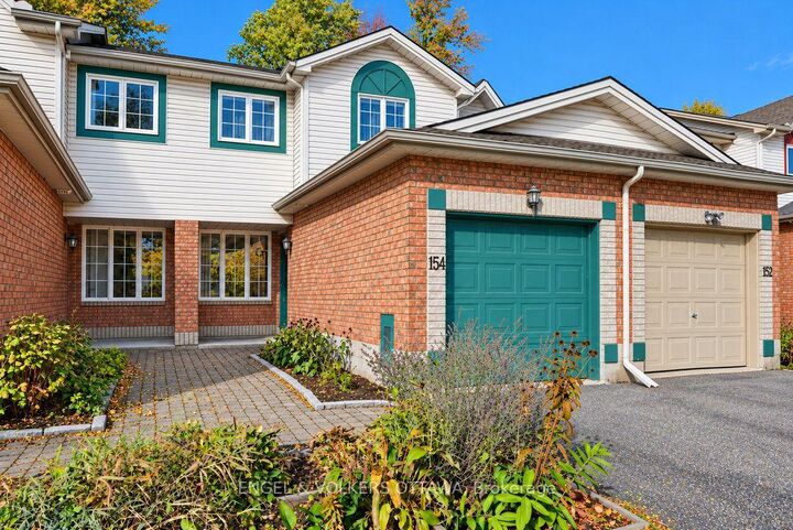Property Photo:  154 College Circle  ON K1K 4S1 