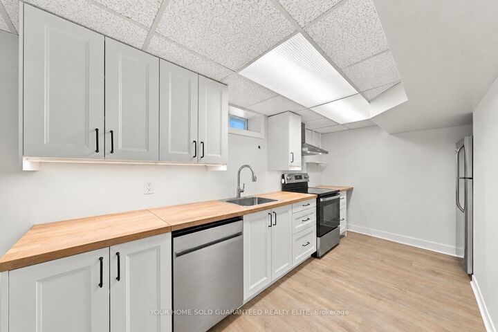 Property Photo: 52 Bogart Street ON L2M 1G3