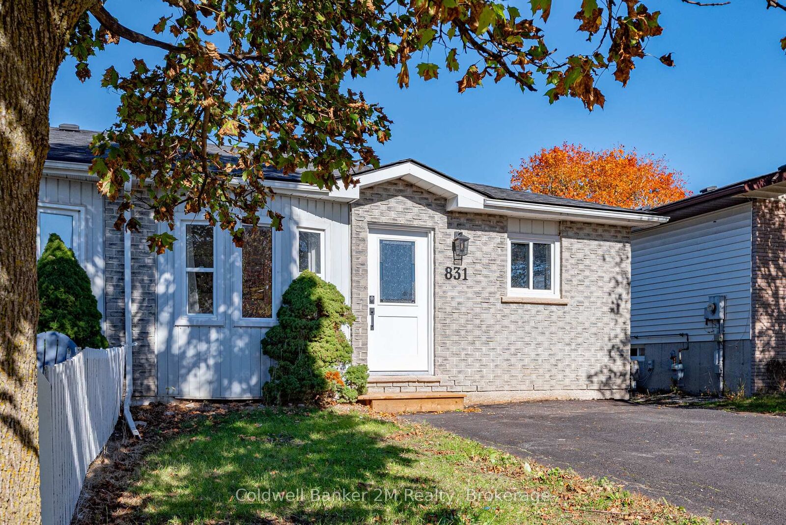 Property Photo:  831 Milford Drive  ON K9J 8K3 