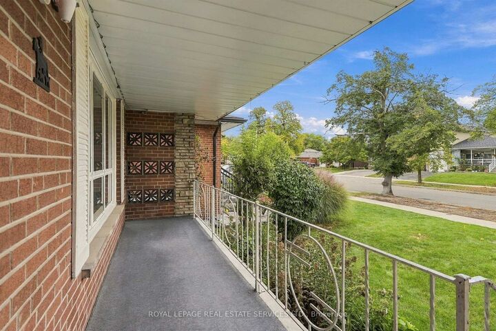 Property Photo:  30 Vanguard Drive  ON M9B 5E6 