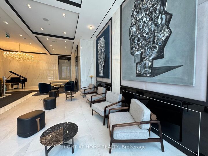 Photo de la propriété:  8 Wellesley Street W 5205  ON M4Y 0J5 