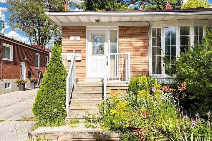 Property Photo:  23 Linelle Street Bsmt  ON M2N 2J4 