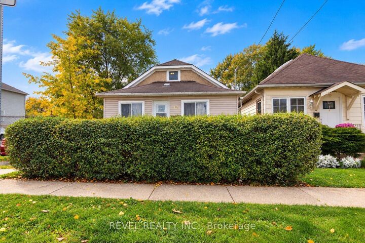 Property Photo:  12 Merigold Street  ON L2S 2N3 