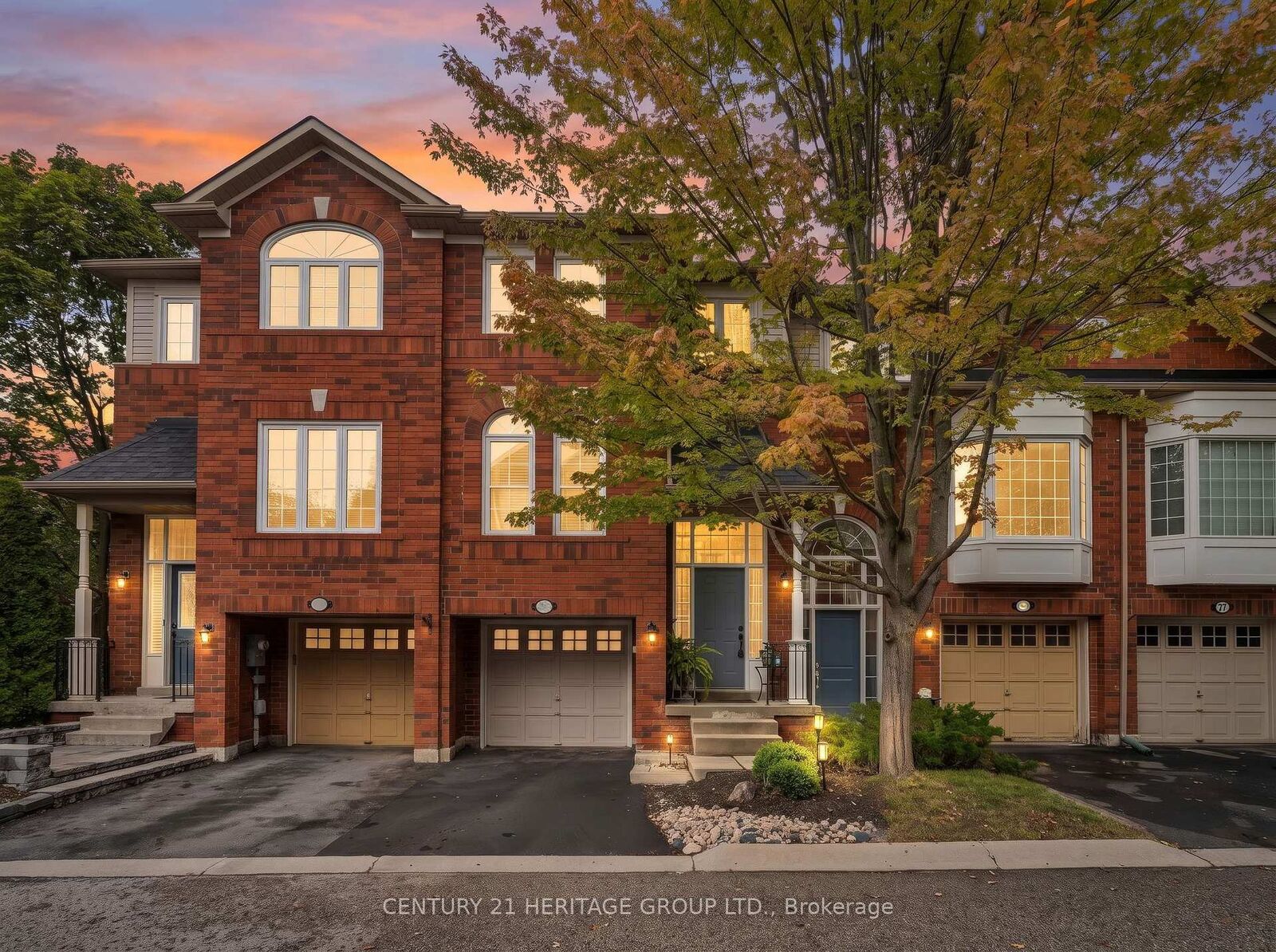 Property Photo:  83 Mosaics Avenue  ON L4G 7L5 
