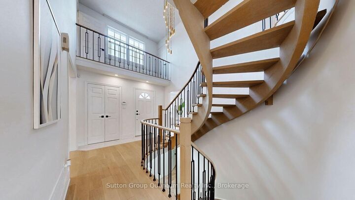 Property Photo:  243 Murray Drive  ON L4G 5X1 