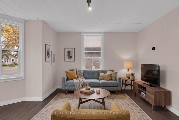 Property Photo:  108 John Street  ON L4N 2K8 