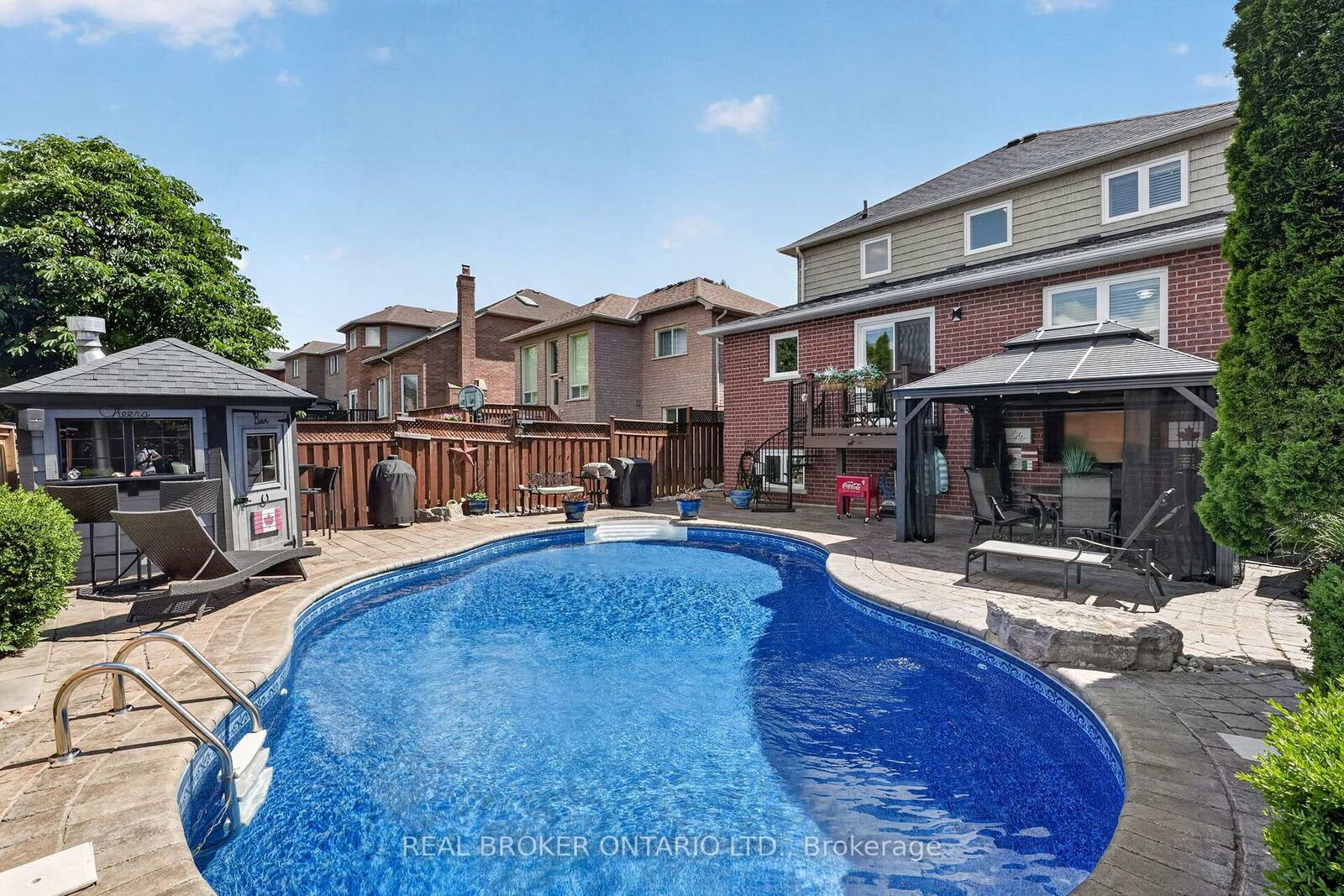 Property Photo:  74 Harley Avenue  ON L7G 5R8 