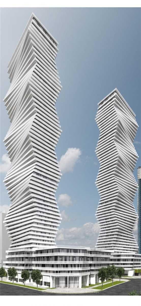 Property Photo:  3900 Confederation Parkway 523  ON L5B 0M3 