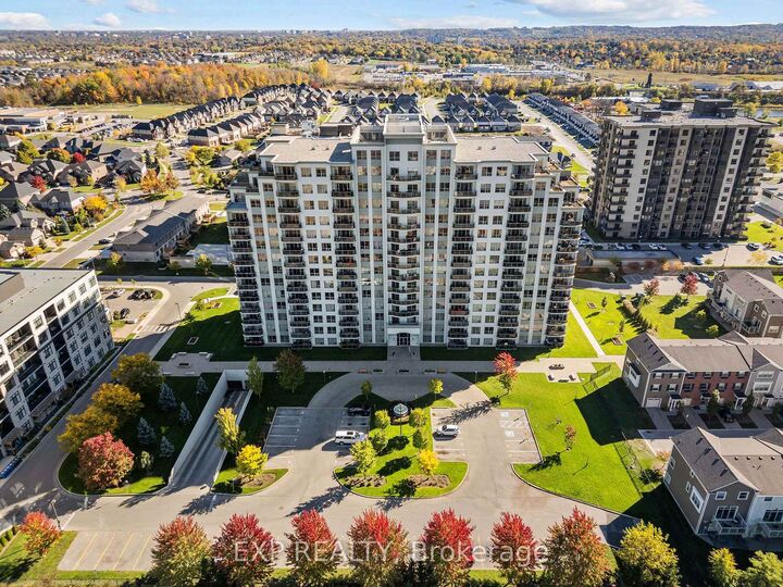 Property Photo:  1030 Coronation Drive 105  ON N6G 0G5 