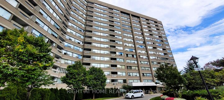 Property Photo: 475 The West Mall N/A 517 ON M9C 4Z3