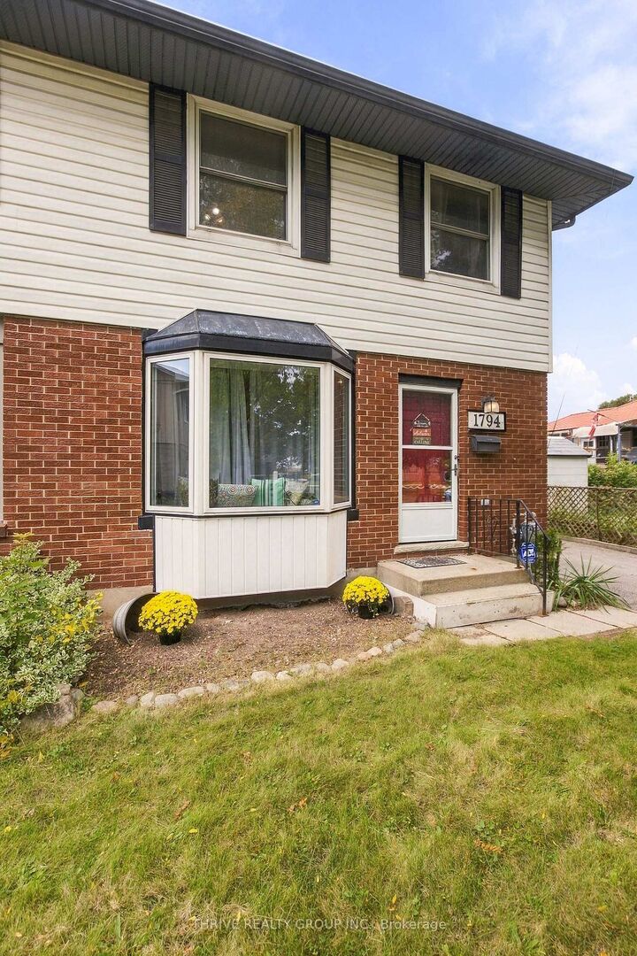 Property Photo:  1794 Culver Drive  ON N5V 3H2 