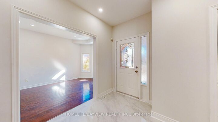 Property Photo:  861 Surin Court  ON L3Y 8R3 