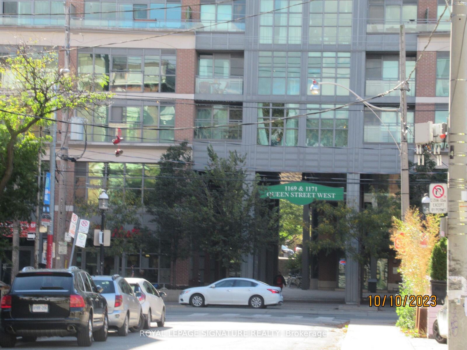 Property Photo:  1171 Queen Street W 612  ON M6J 0A5 