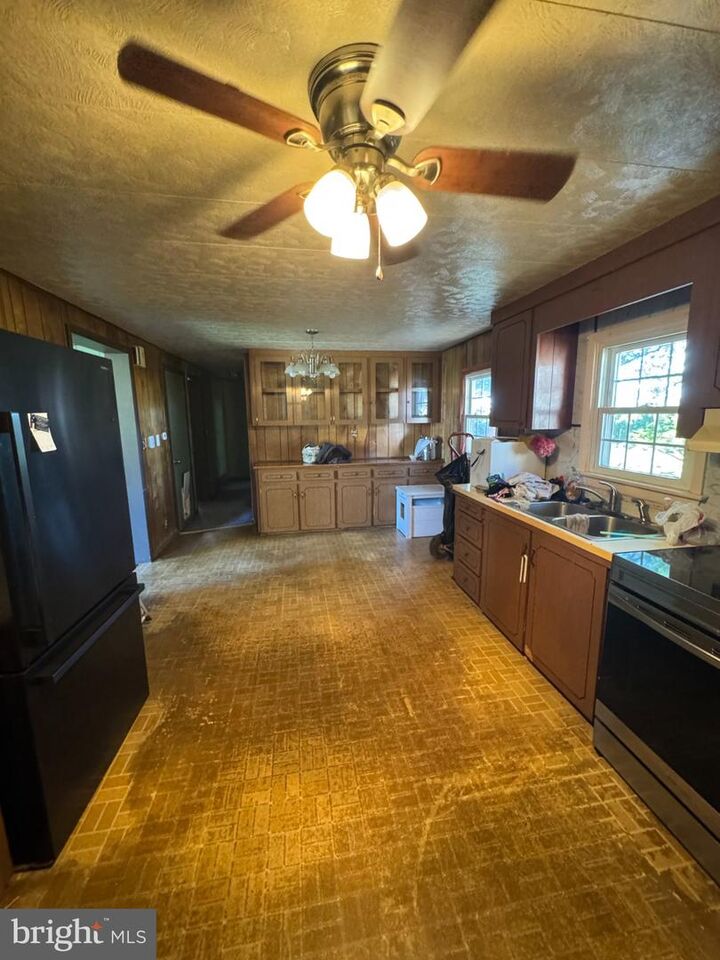 Property Photo: 1712 Bridge Road PA 17602