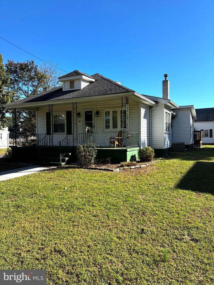 Property Photo:  41 Andaloro Way  NJ 08093 
