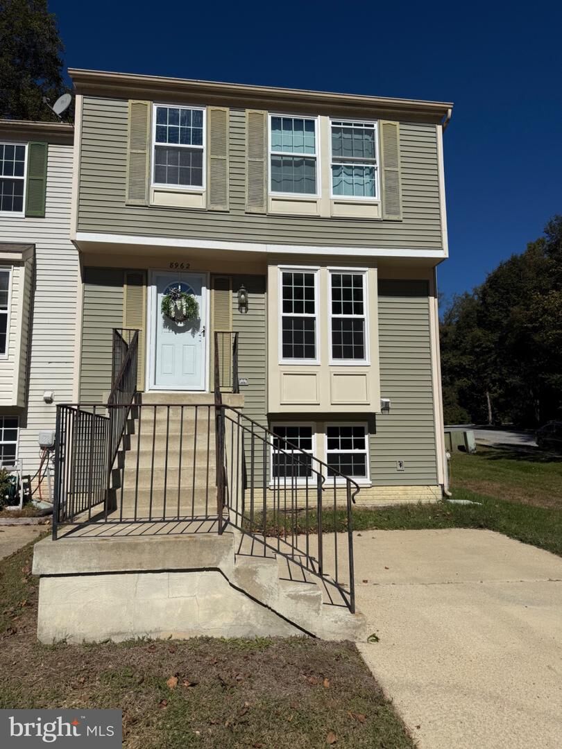 Property Photo:  8962 Chesapeake Lighthouse Drive  MD 20714 