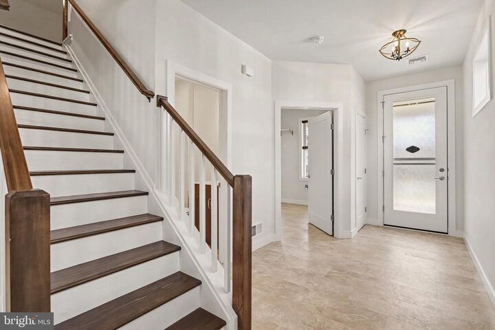 Property Photo: 1413 Barrington Drive PA 17552
