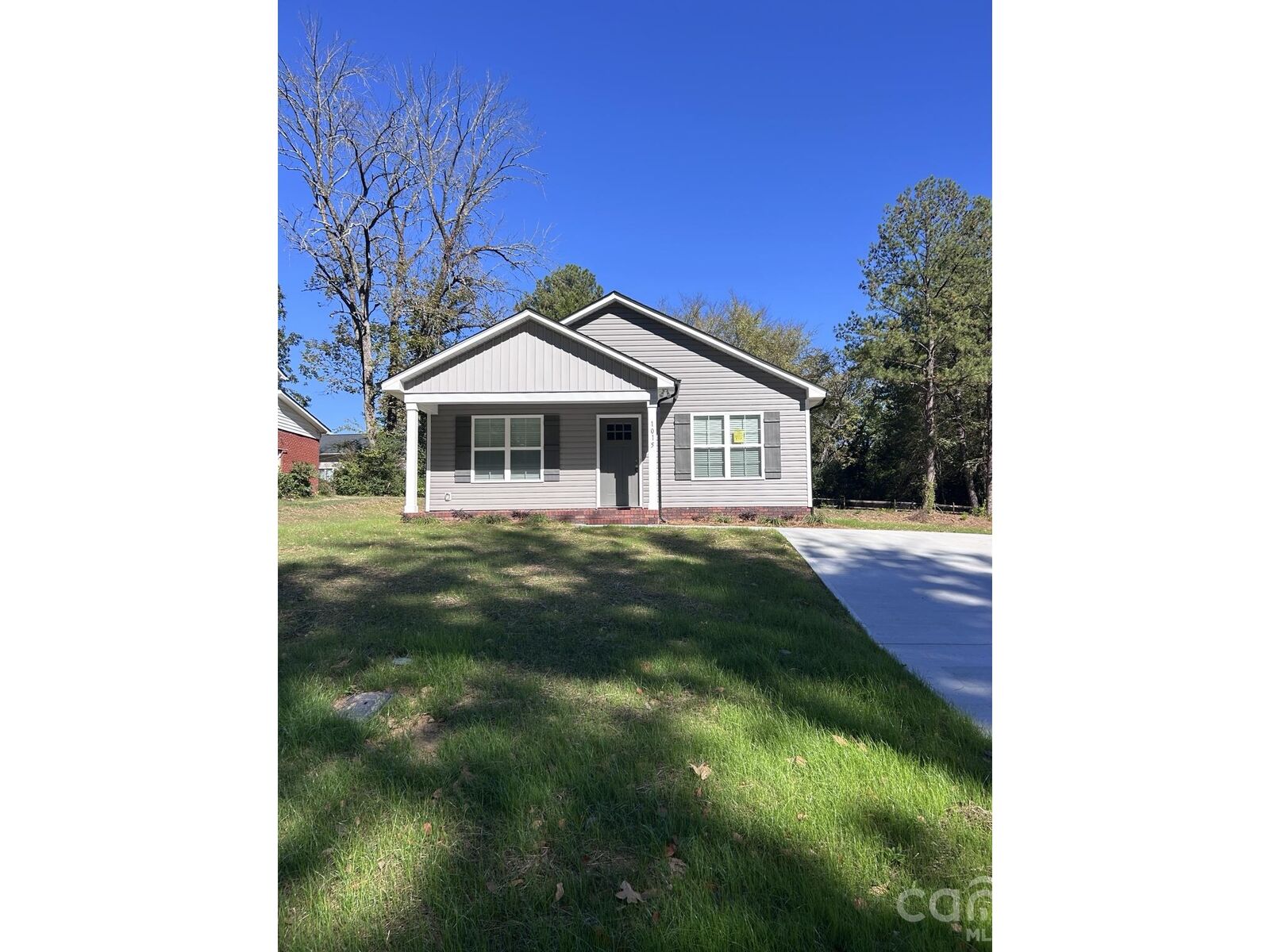 Property Photo:  1015 Alabama Street  NC 28083 