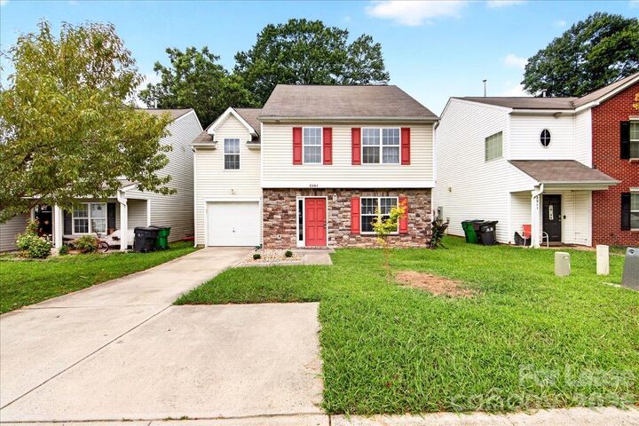 Property Photo: 2507 Anna Garrison Road NC 28206