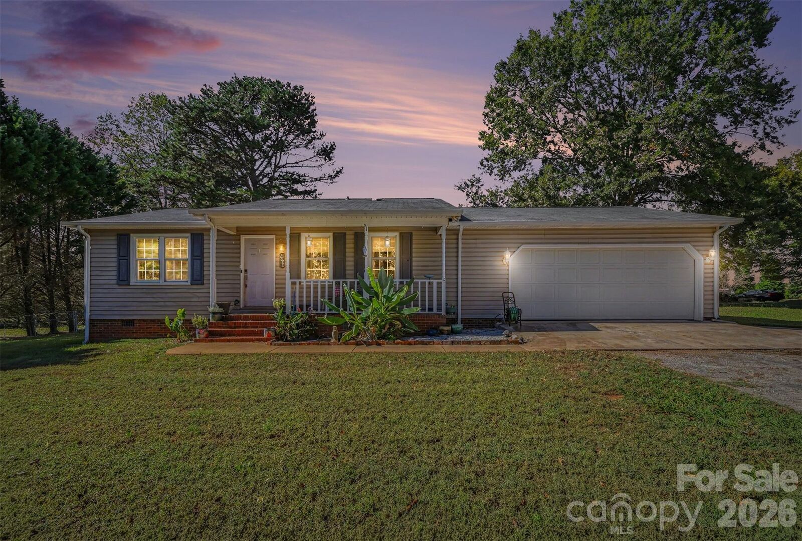 Property Photo: 2040 Providence Church Road NC 28146