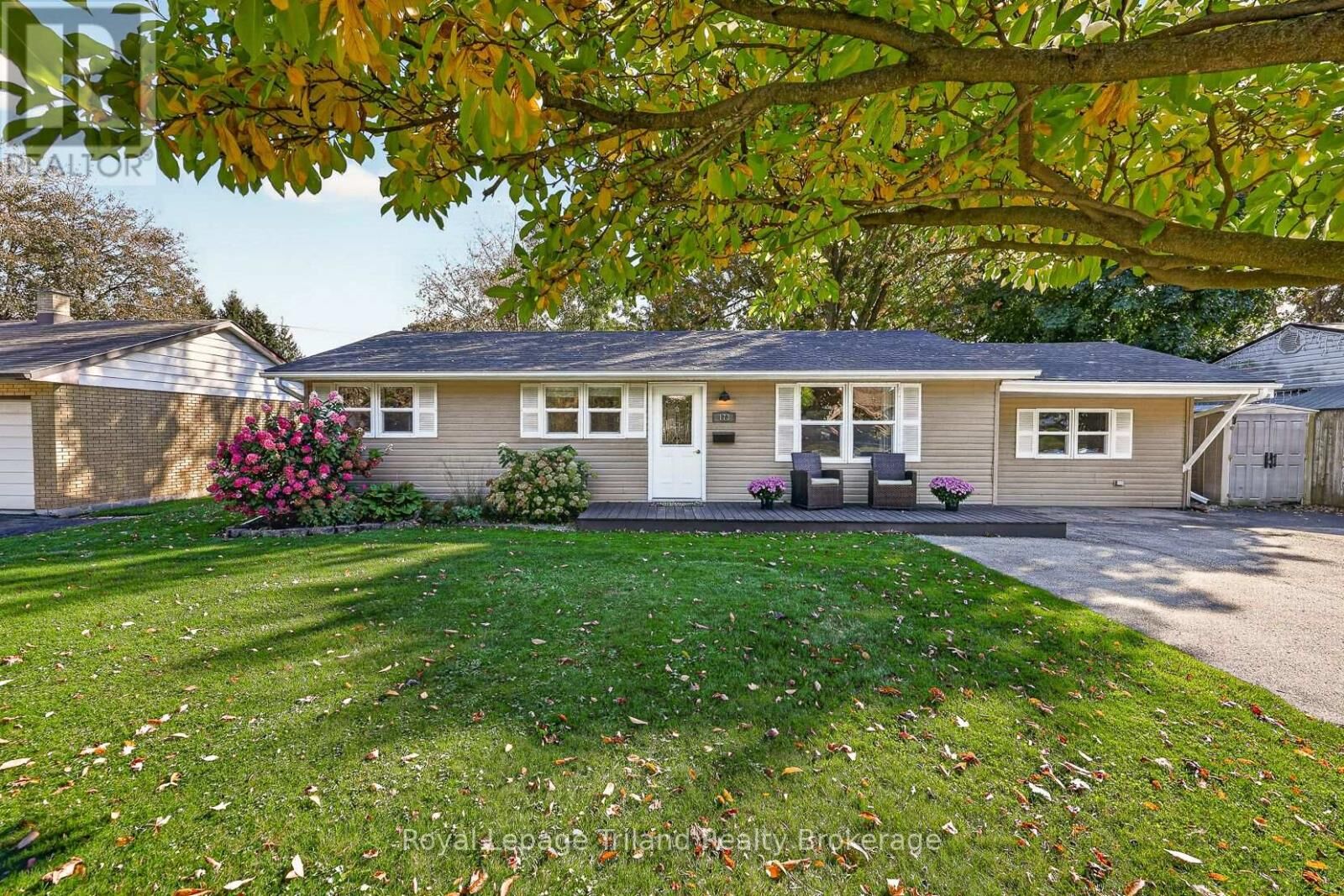 Property Photo:  173 Washington Street West  ON N0M 2M0 